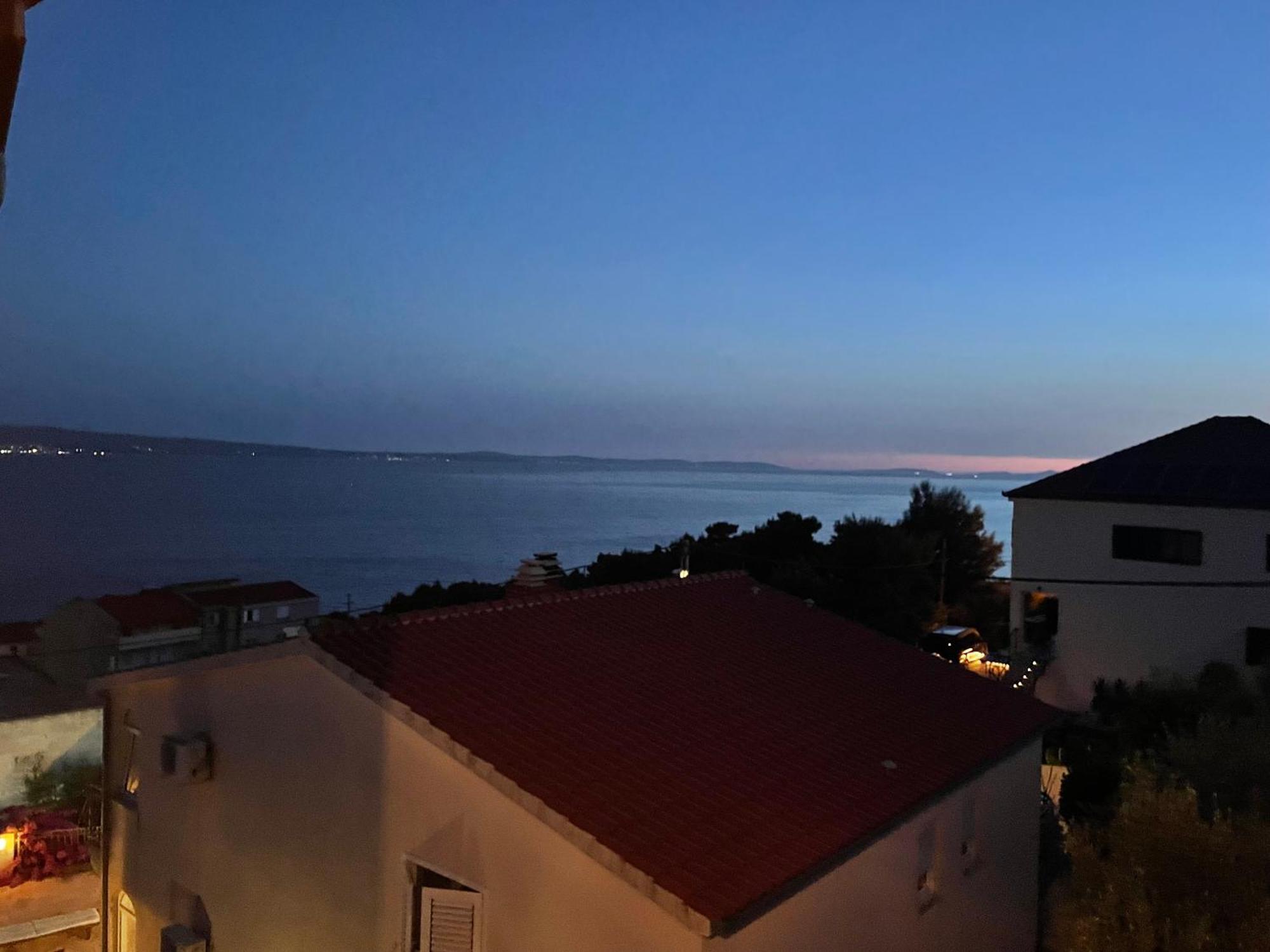 Guest House Adria ดูกีรัท ภายนอก รูปภาพ