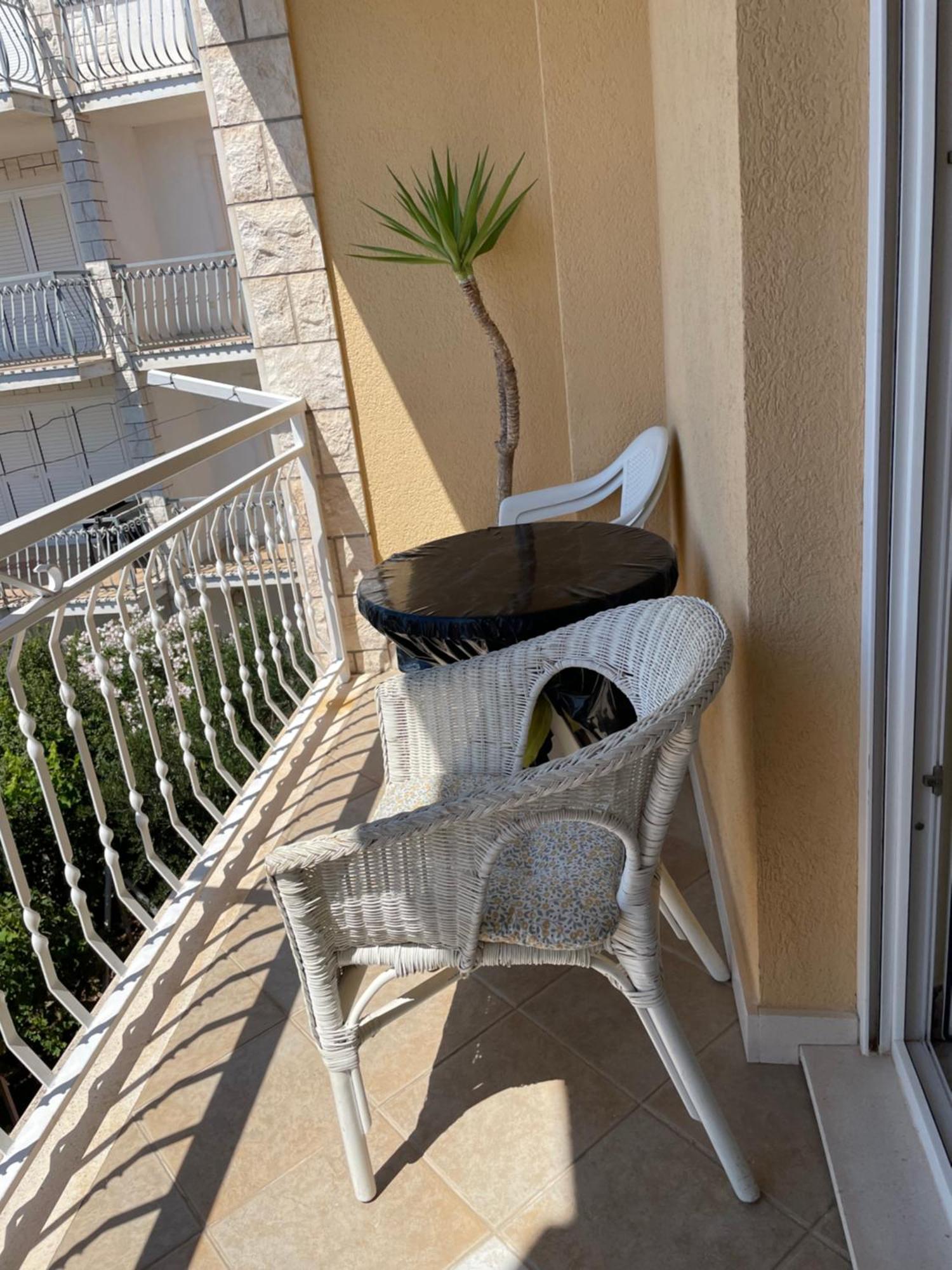 Guest House Adria ดูกีรัท ภายนอก รูปภาพ